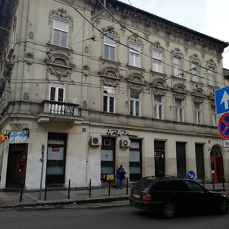 Good Time * Budapest